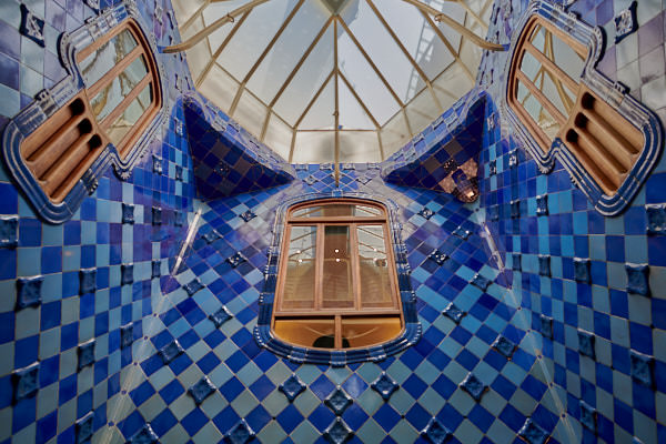 Das Treppenhaus in der Casa Batlló, Barcelona (ESP)