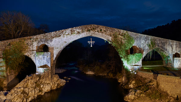 Die römische Bogenbrücke in Cangas de Onis